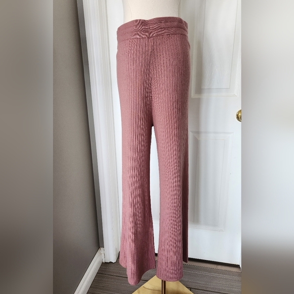 Victoria Secret knit lounge pants - Size Small - Picture 12 of 13